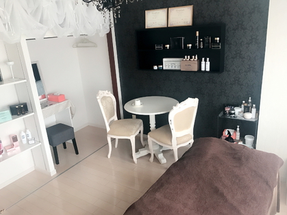 エステ&ネイルサロン　LIEN 店舗写真