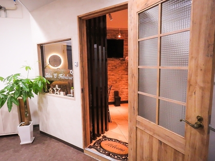 Salon ℃ Fabulous 店舗写真